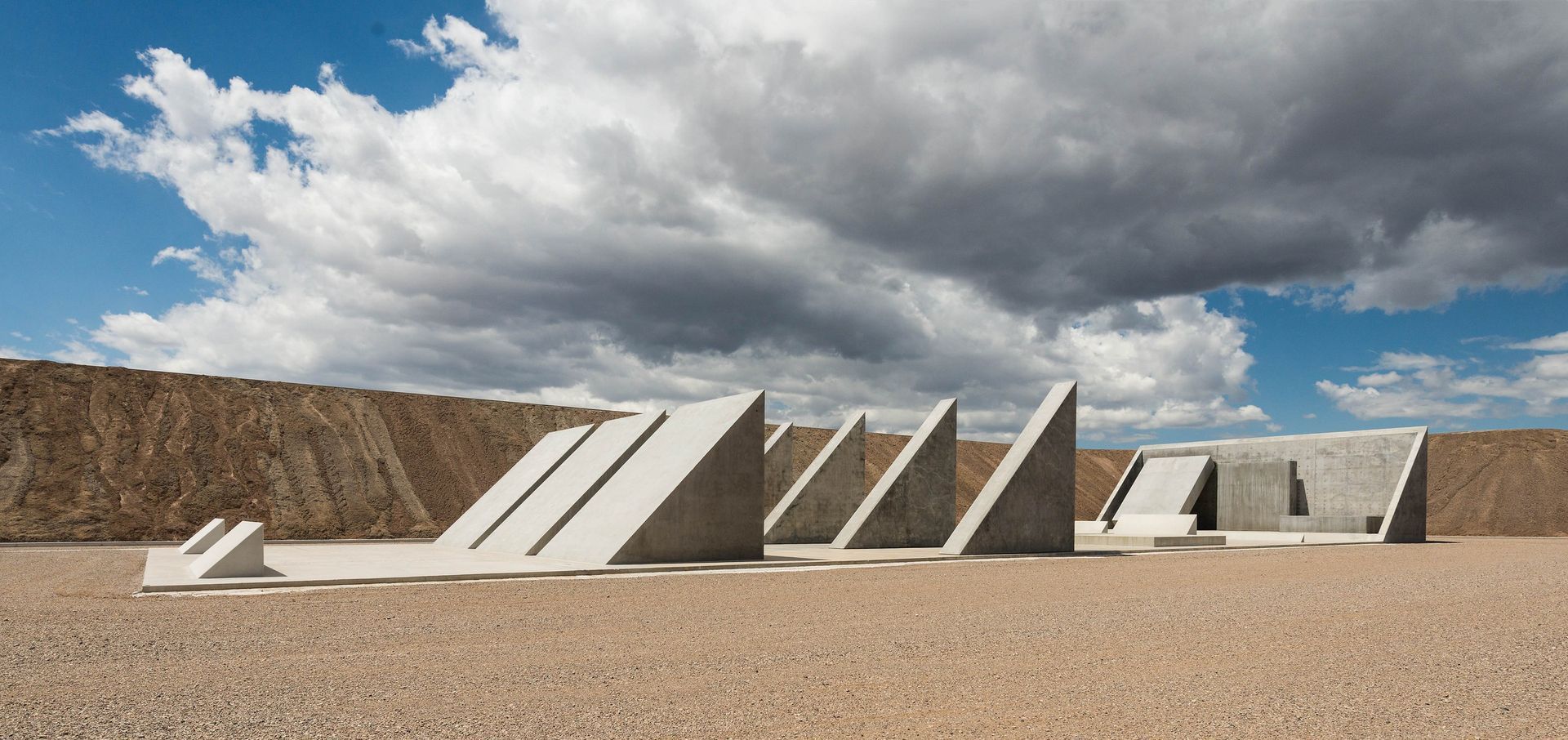 World’s Largest Contemporary Artwork: world record in Nevada