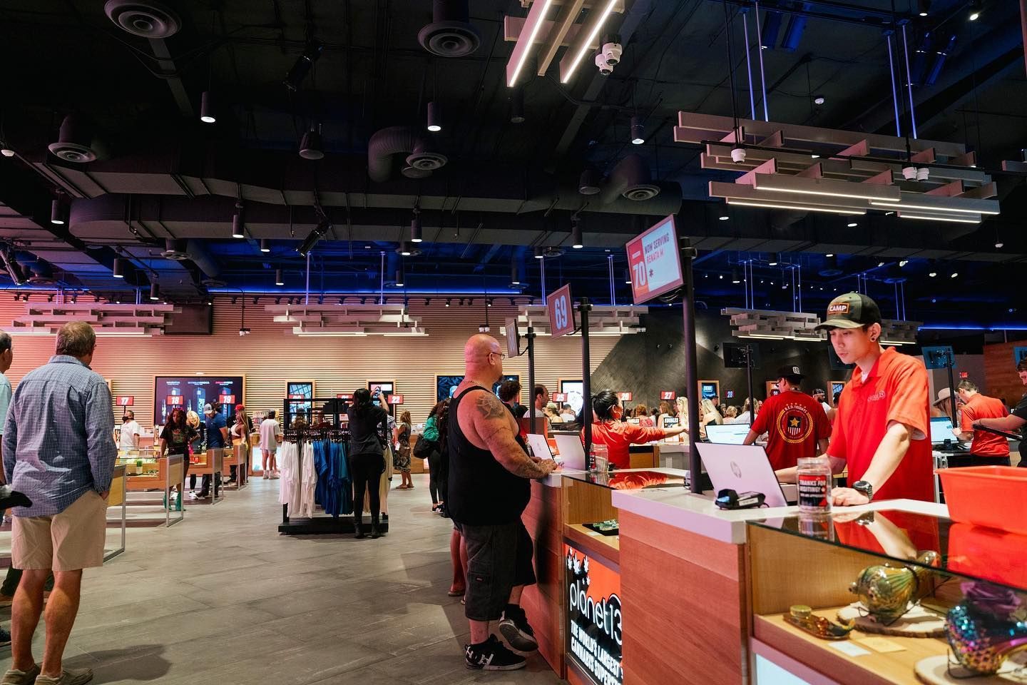 World's Largest Dispensary: world record in Las Vegas, Nevada