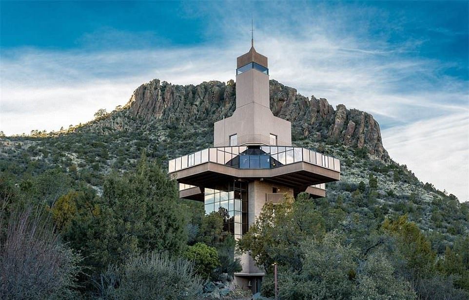 World's tallest single-family home: world record in Prescott, Arizona World's tallest single-family home: world record in Prescott, Arizona