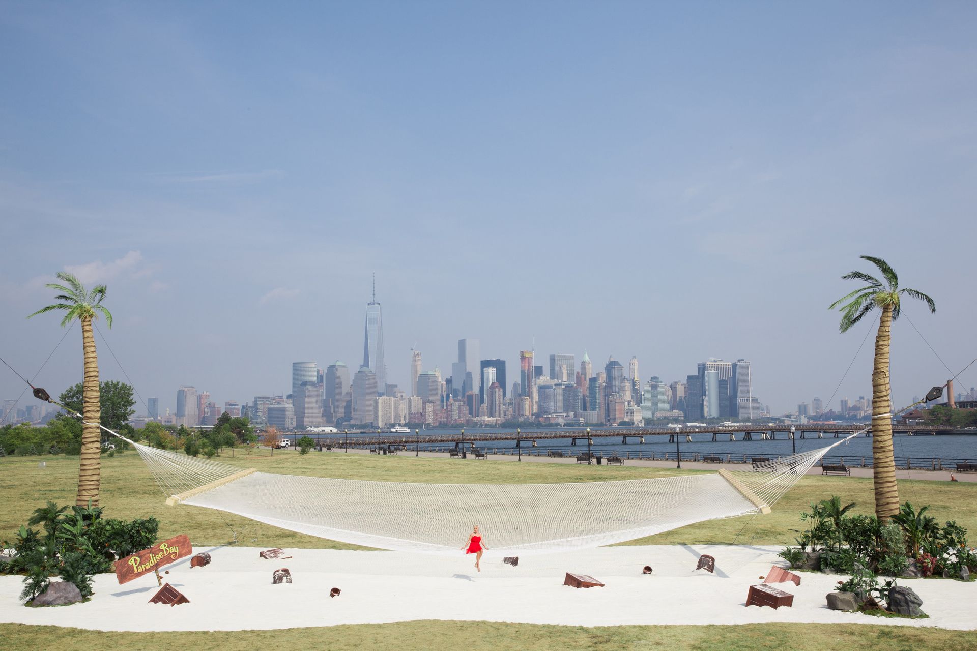 World's Largest Hammock: world record in Jersey City, New Jersey World's Largest Hammock: world record in Jersey City, New Jersey