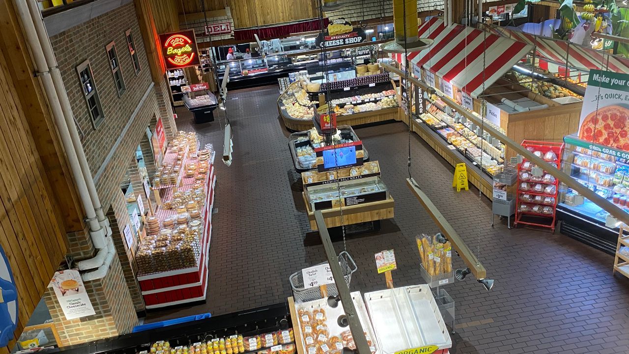 World's Largest Dairy Store: world record in Danbury, Connecticut