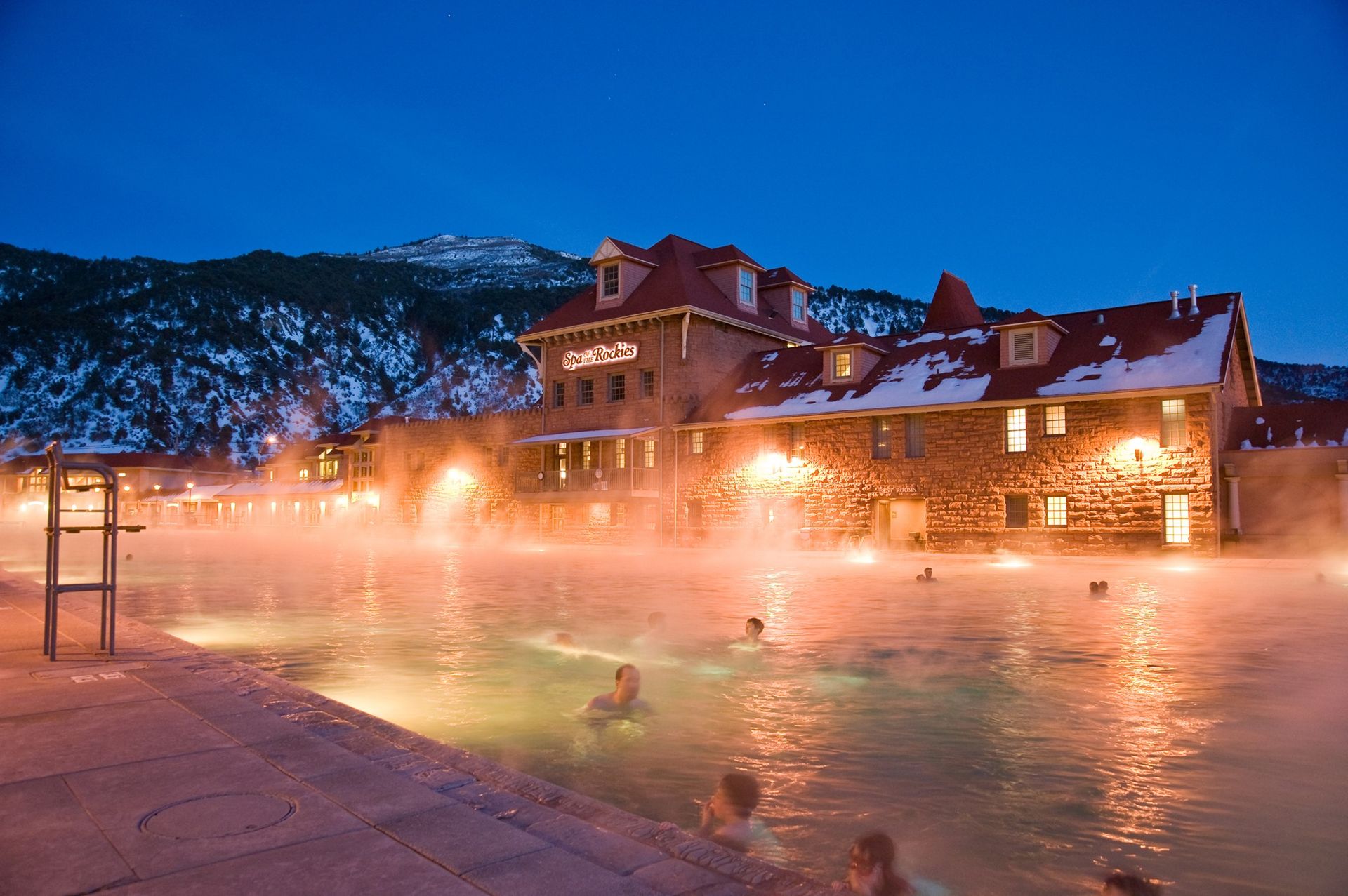 World's Largest Mineral Hot Spring: world record in Glenwood Springs, Colorado
