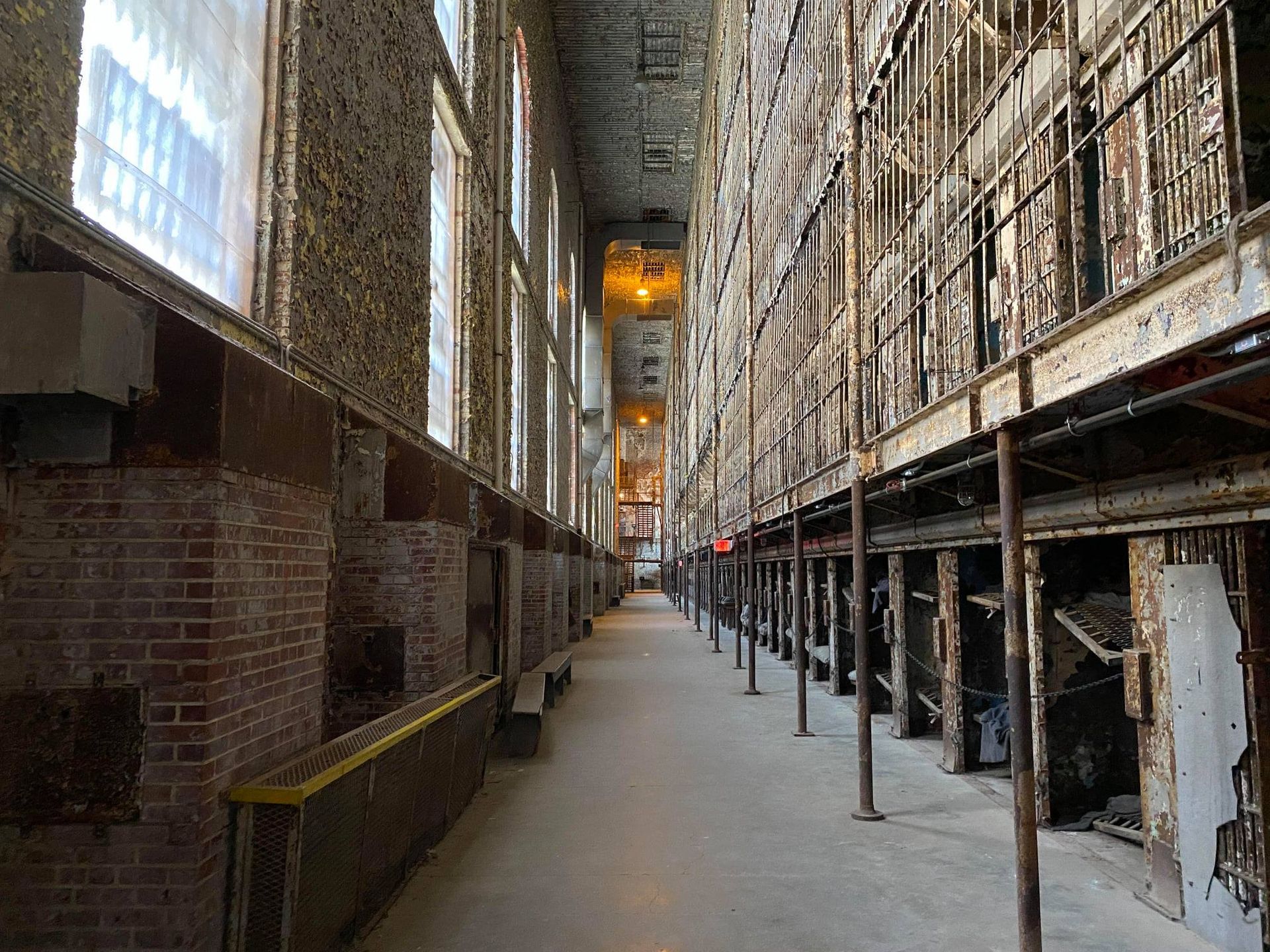 
World's Largest Free Standing Jail Cell: world record in Mansfield, Ohio