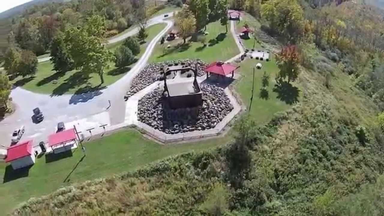 World's largest single-bucket digging machine: world record in McConnelsville, Ohio World's largest single-bucket digging machine: world record in McConnelsville, Ohio