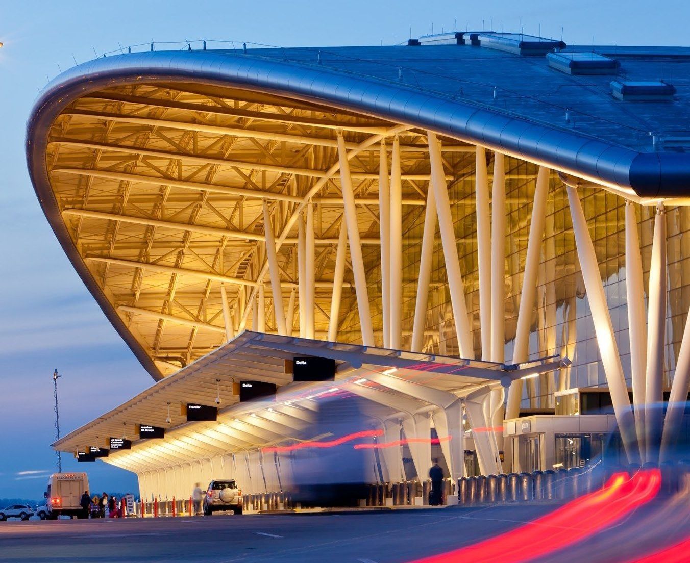 World’s largest airport-based solar farm: Indianapolis, Indiana