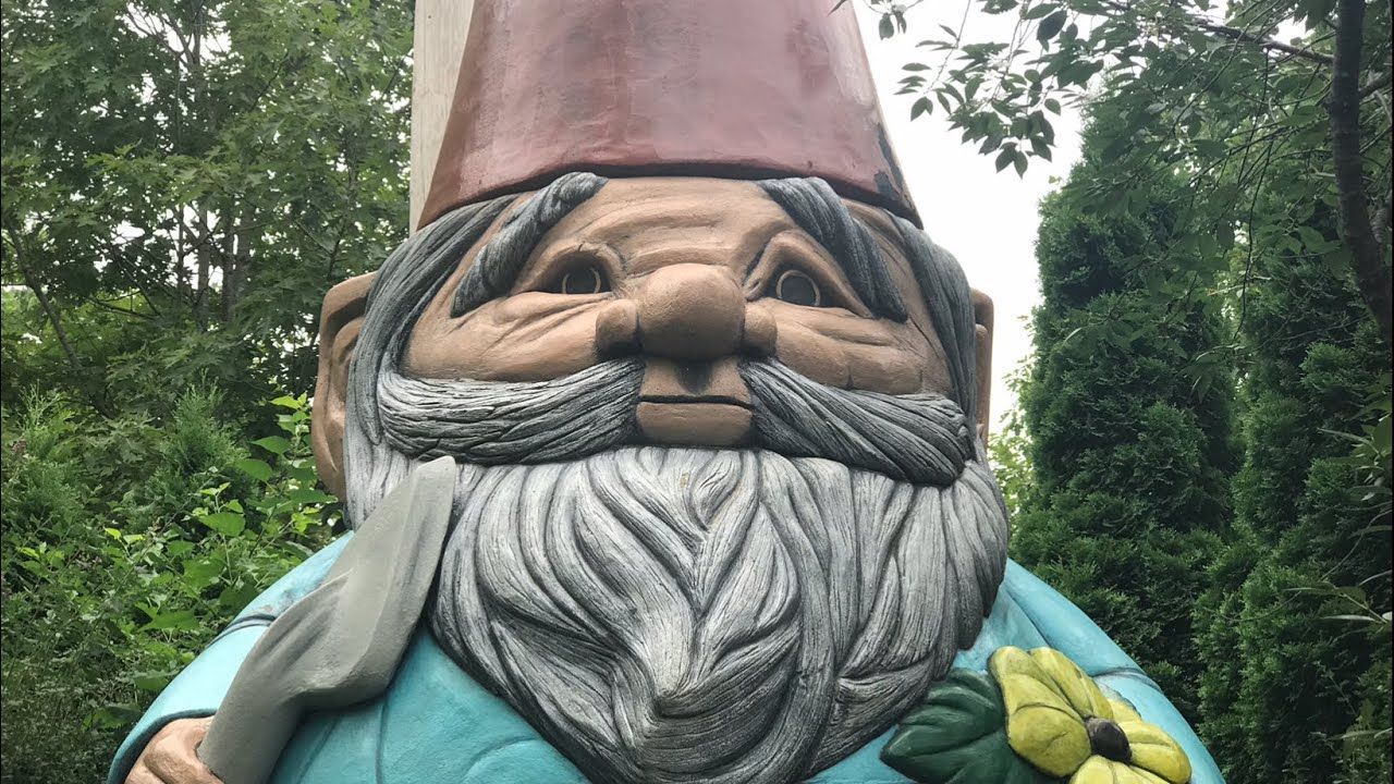 World's Largest Concrete Gnome: world record in Ames, Iowa