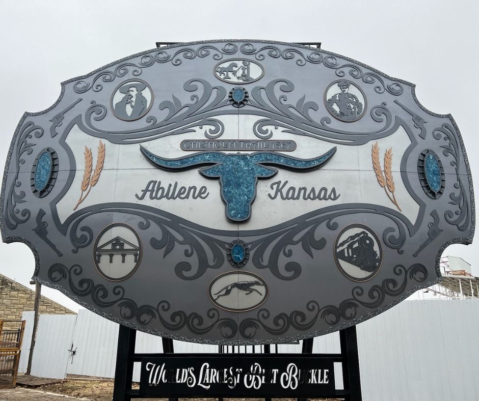 World’s Largest Belt Buckle: world record in Abilene, Kansas