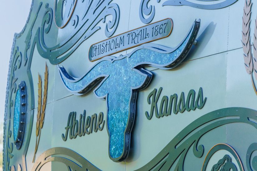 World’s Largest Belt Buckle: world record in Abilene, Kansas
