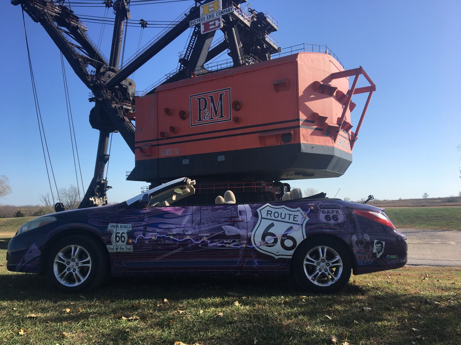 World's Largest Electric Shovel: world record in West Mineral, Kansas