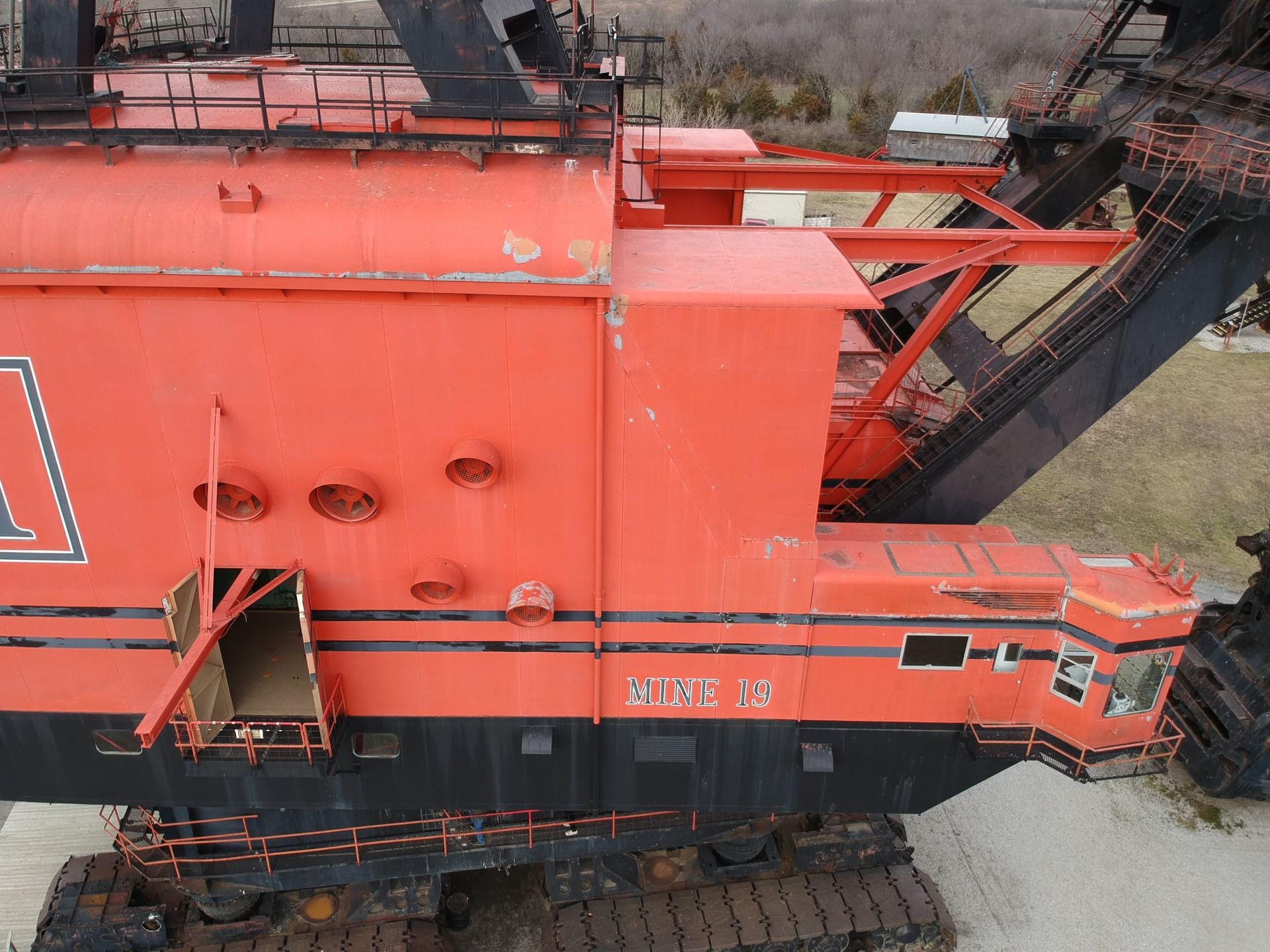 World's Largest Electric Shovel: world record in West Mineral, Kansas