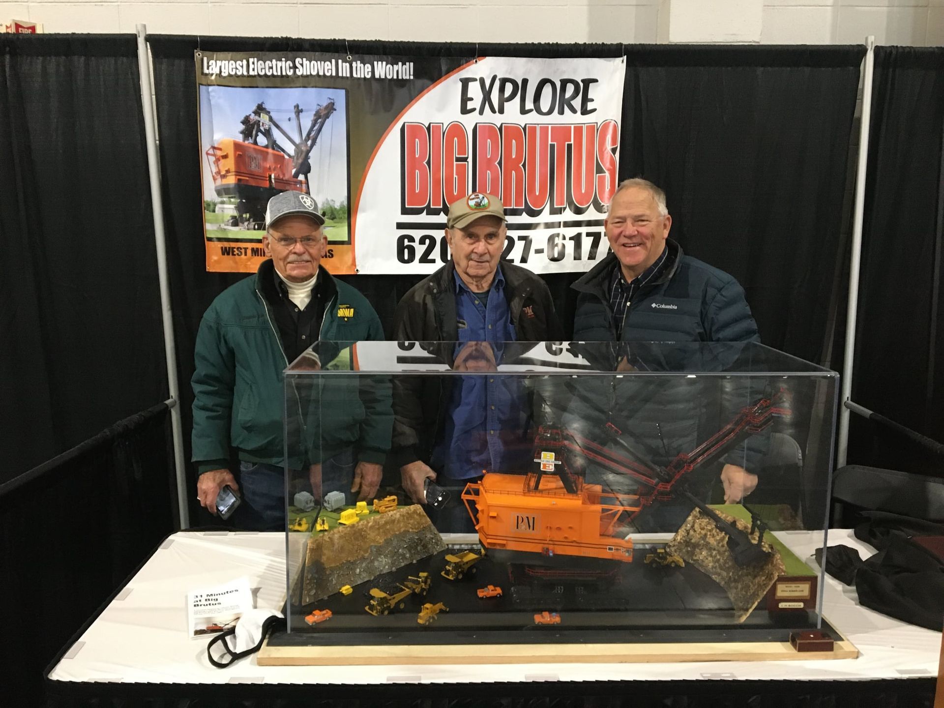World's Largest Electric Shovel: world record in West Mineral, Kansas