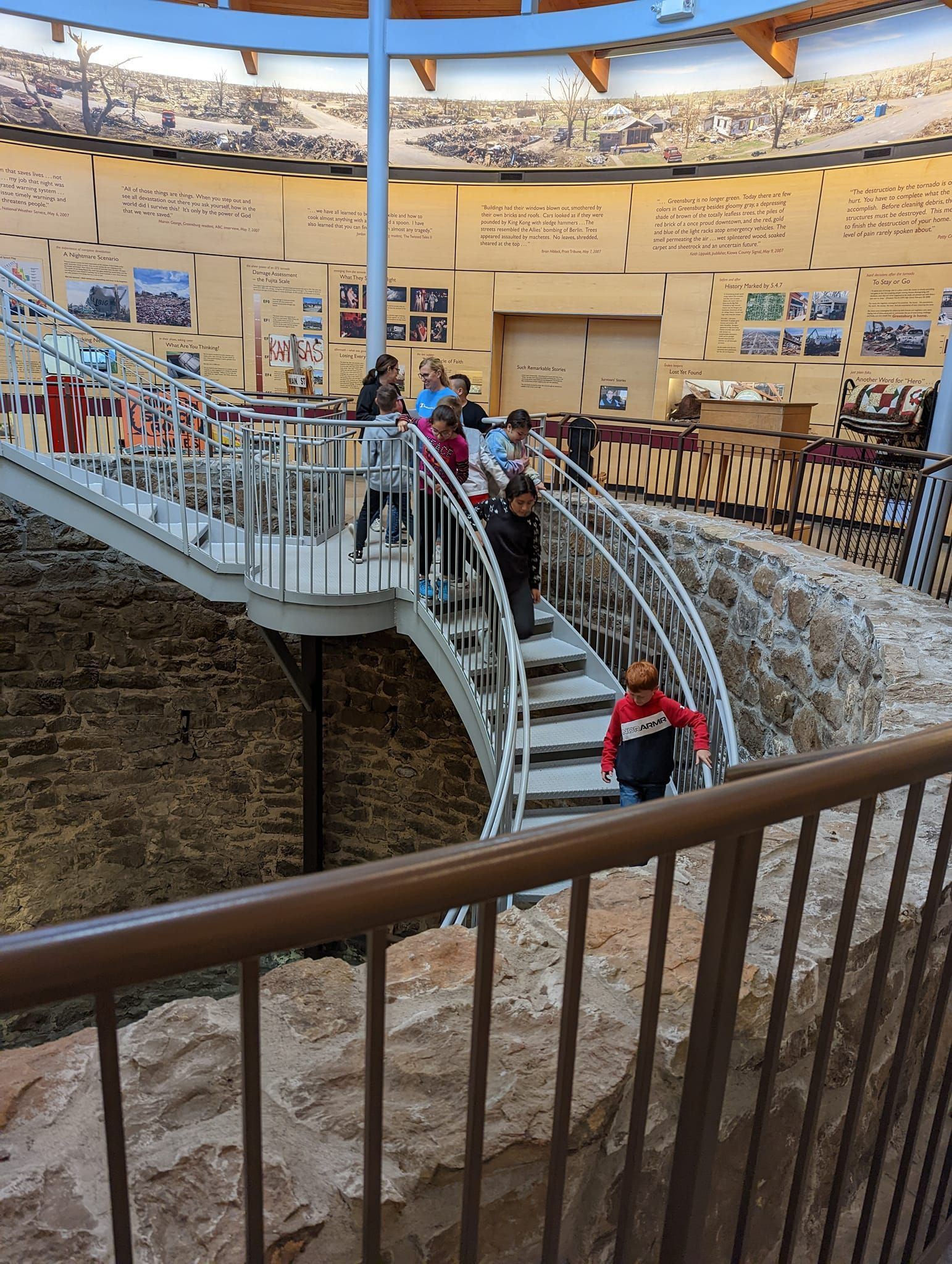 World's Largest Hand-Dug Well: world record in Greensburg, Kansas