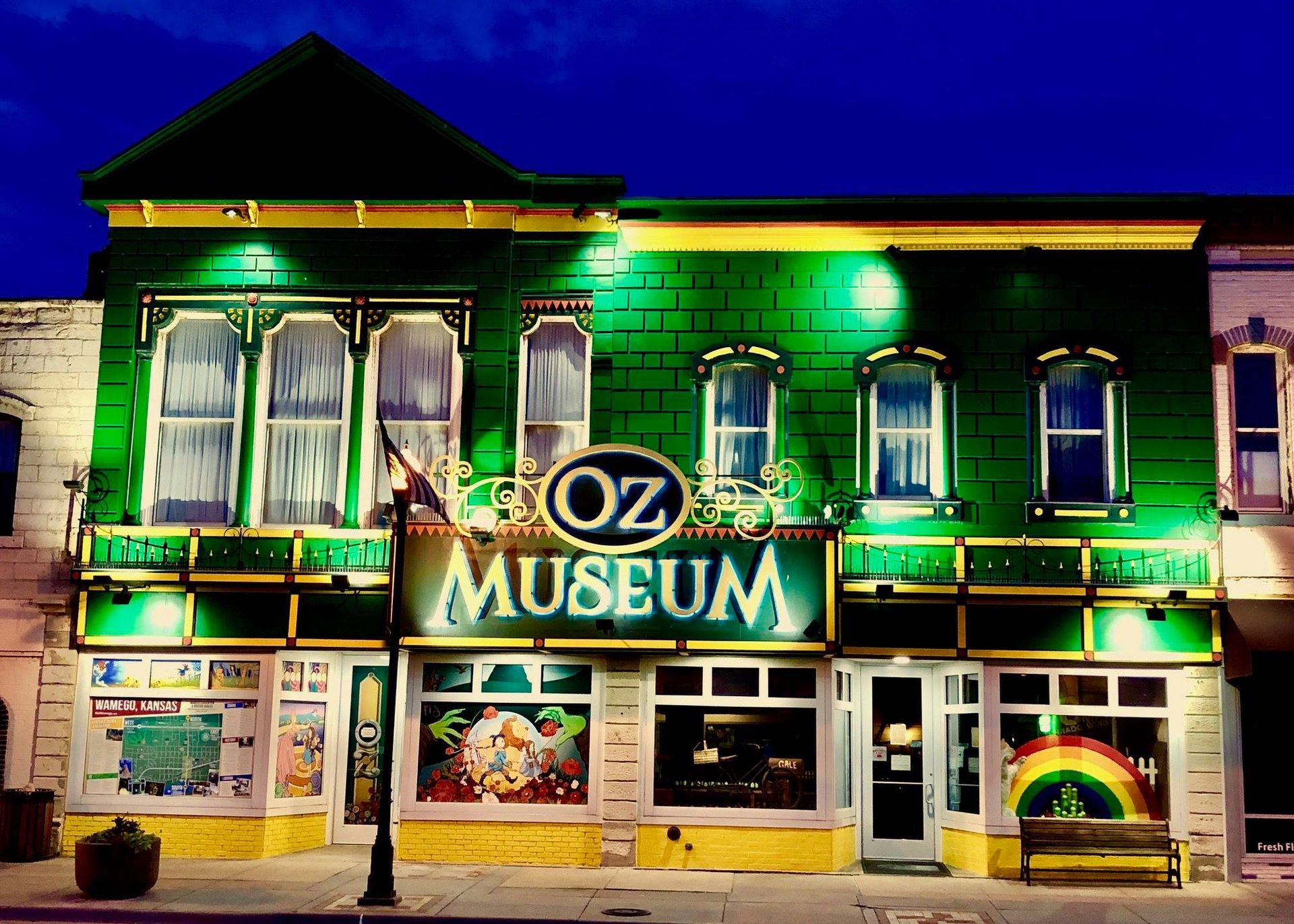 World’s Largest Collection of Oz Memorabilia: world record in Wamego, Kansas World’s Largest Collection of Oz Memorabilia: world record in Wamego, Kansas