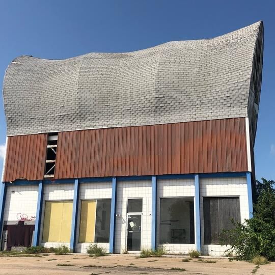 World’s Largest Covered Wagon, a world record in Milford, Nebraska