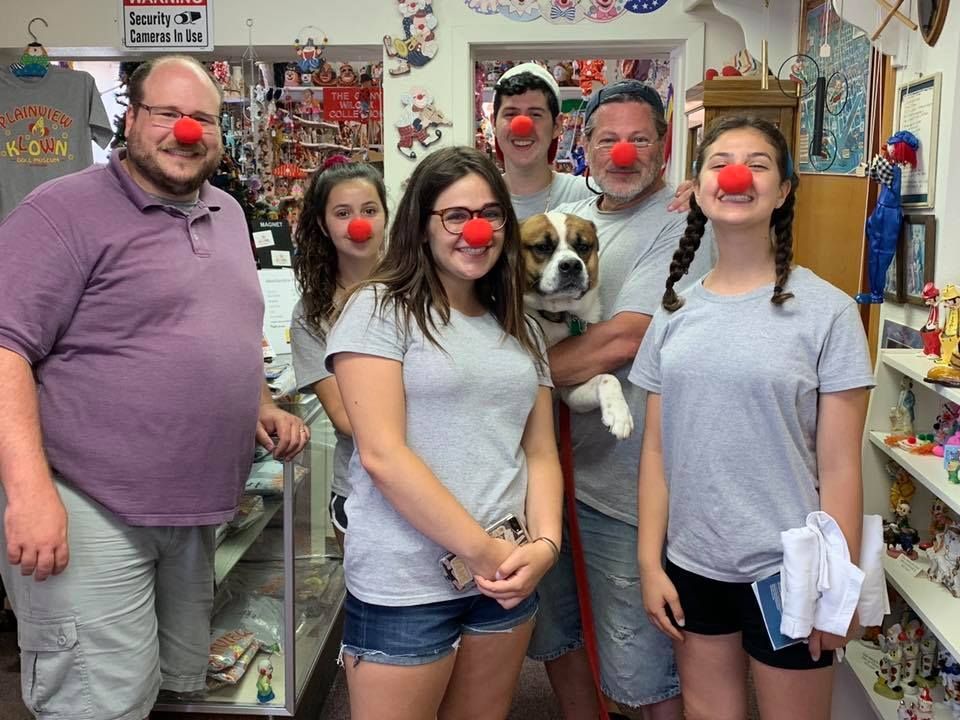 World's largest collection of clown related items: world record in Plainview, Nebraska