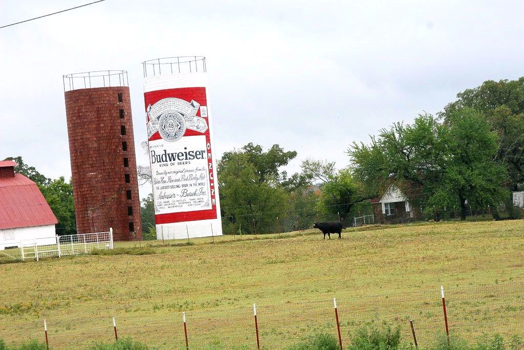 World's Largest Budweiser Can Sculpture: world record in Lavaca, Arkansas
