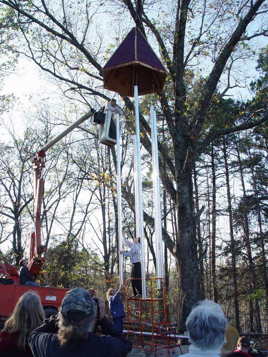 World’s Largest Windchimes: world record in Eureka Springs, Arkansas World’s Largest Windchimes: world record in Eureka Springs, Arkansas