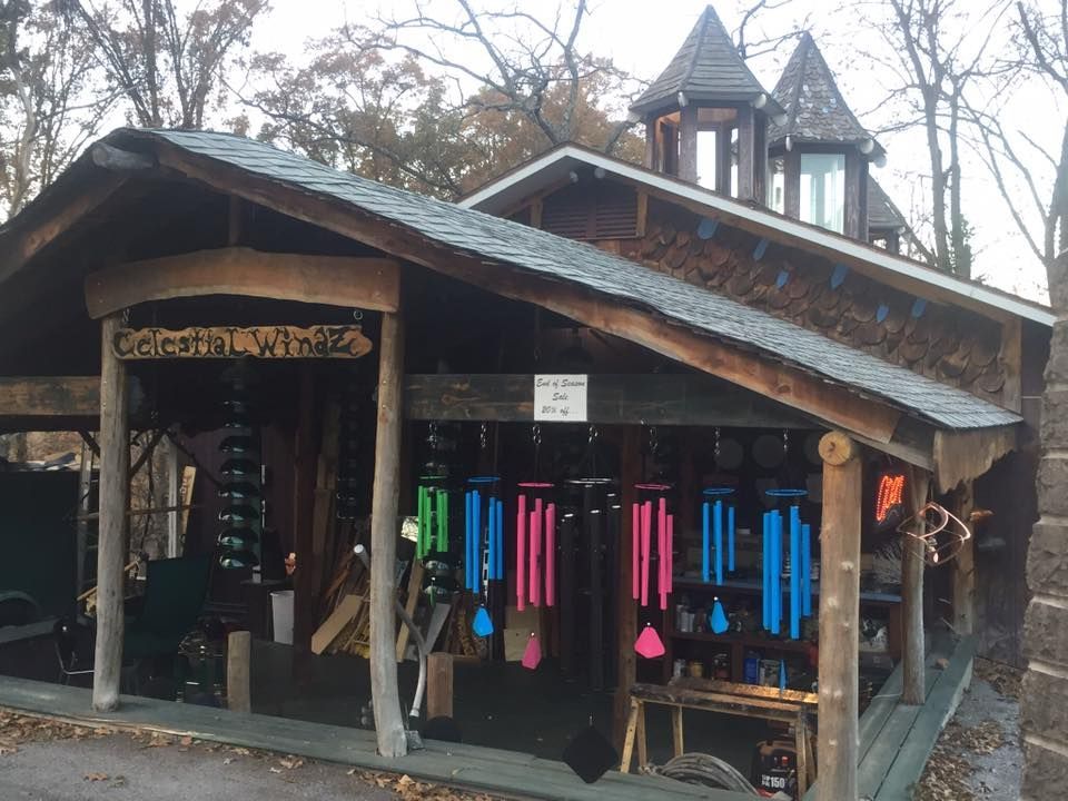World’s Largest Windchimes: world record in Eureka Springs, Arkansas World’s Largest Windchimes: world record in Eureka Springs, Arkansas