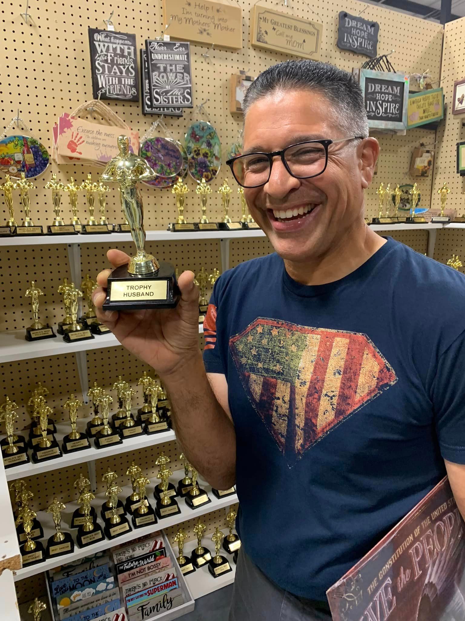 World’s Largest Gift Shop: world record in Phillipsburg, Missouri