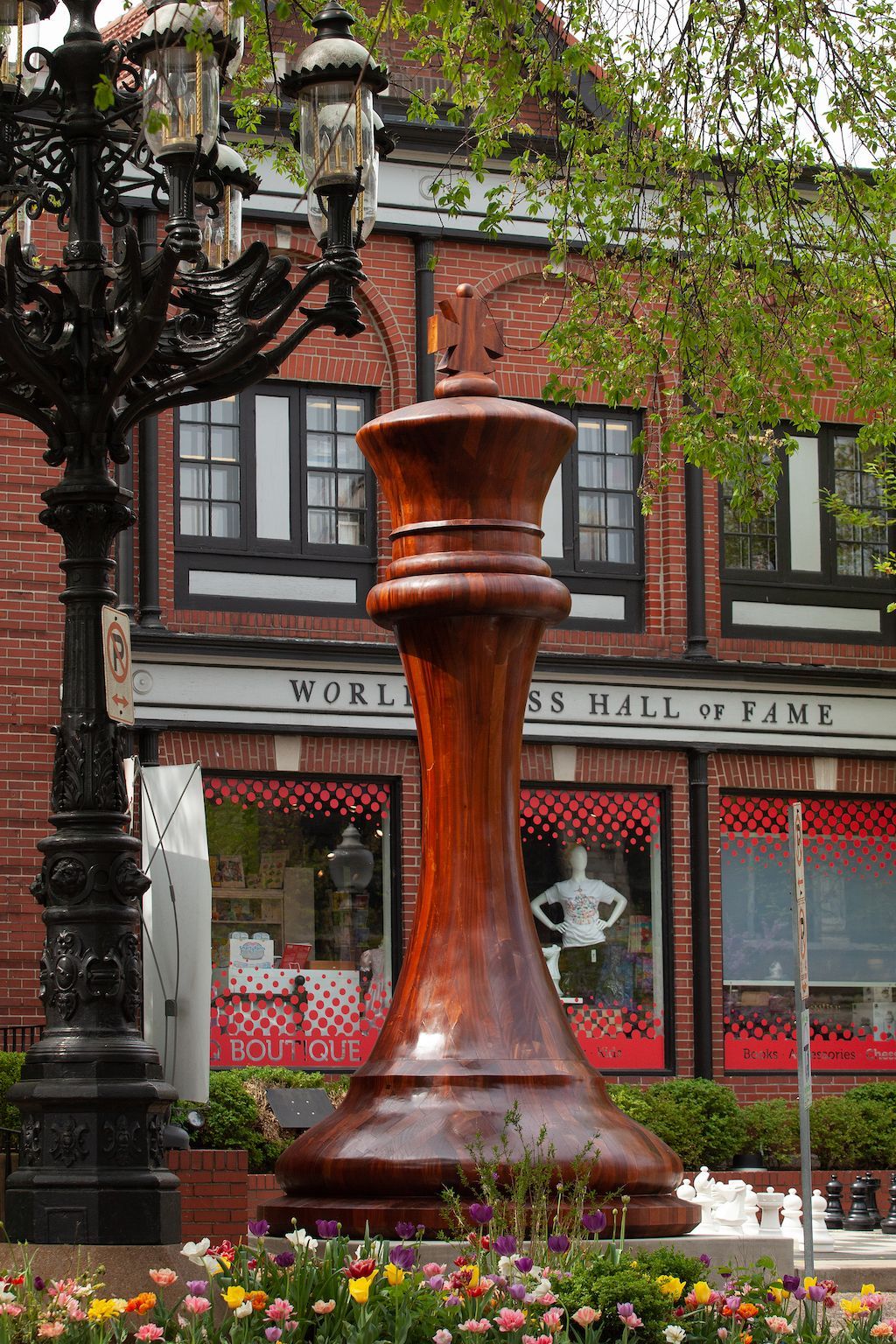 World’s Largest Chess Piece: world record in St. Louis, Missouri