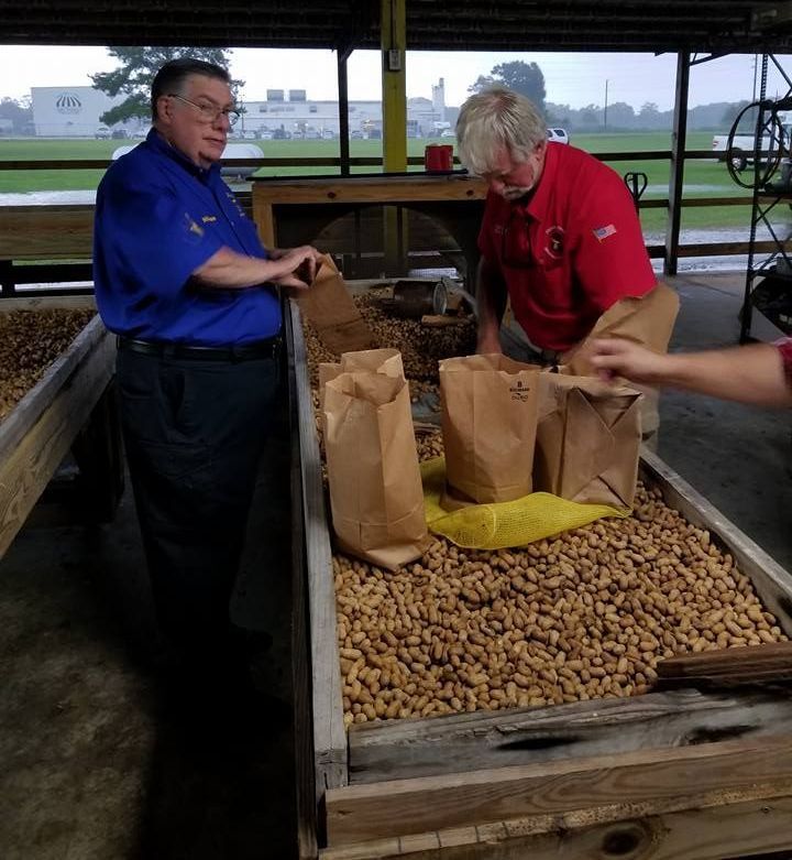 World's Largest Peanut Boil: world record in Luverne, Alabama