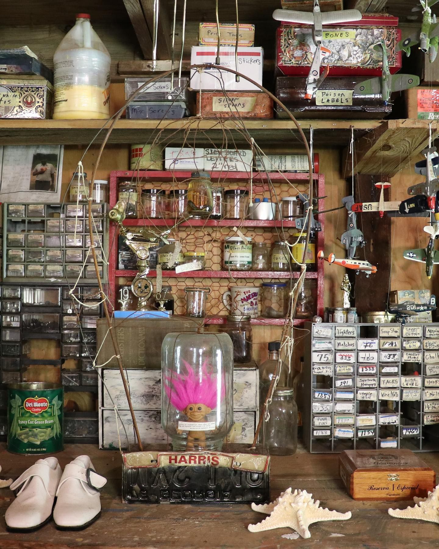 World's First Drive-Thru Art and Antique Gallery: world record in Seale, Alabama
