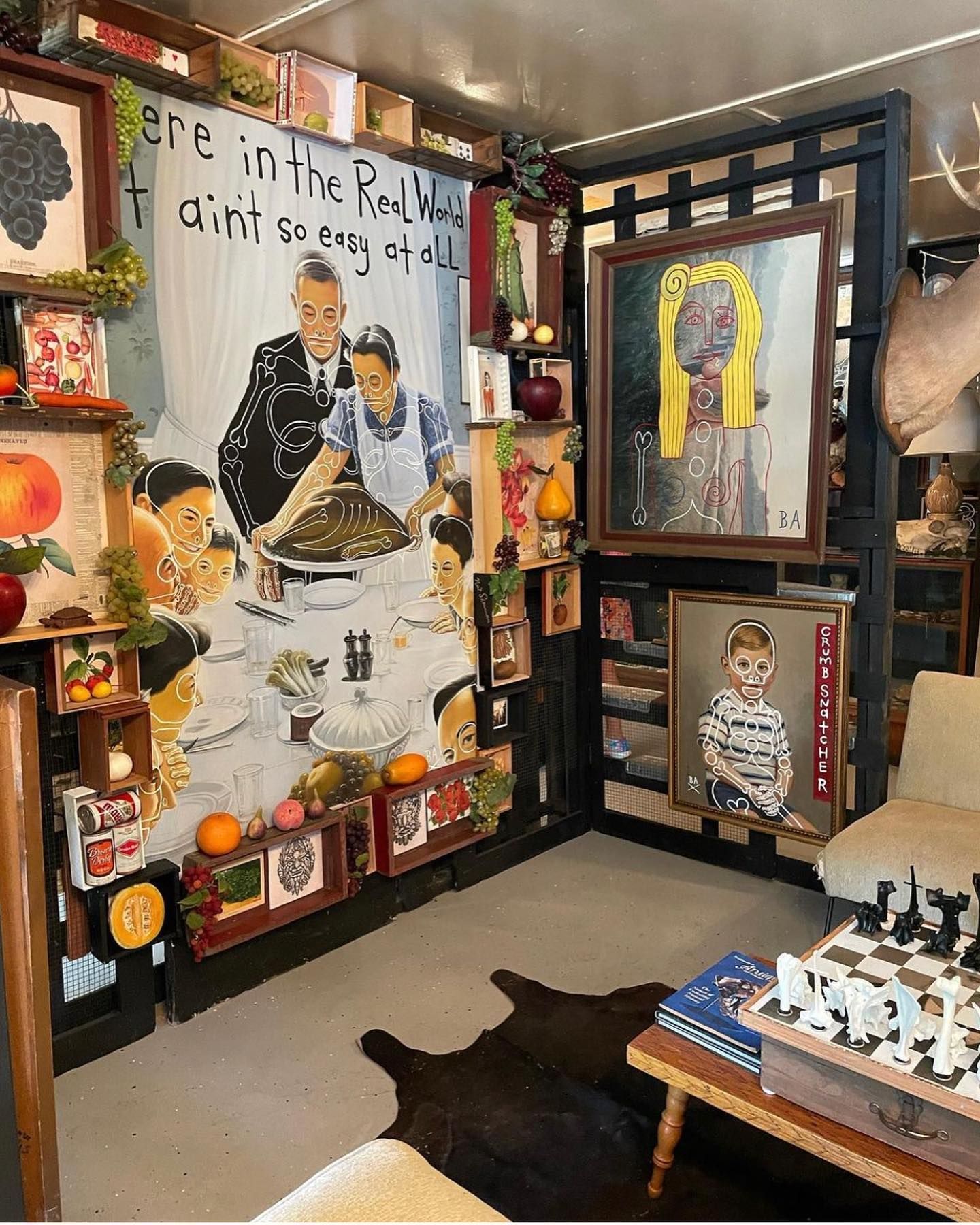 World's First Drive-Thru Art and Antique Gallery: world record in Seale, Alabama