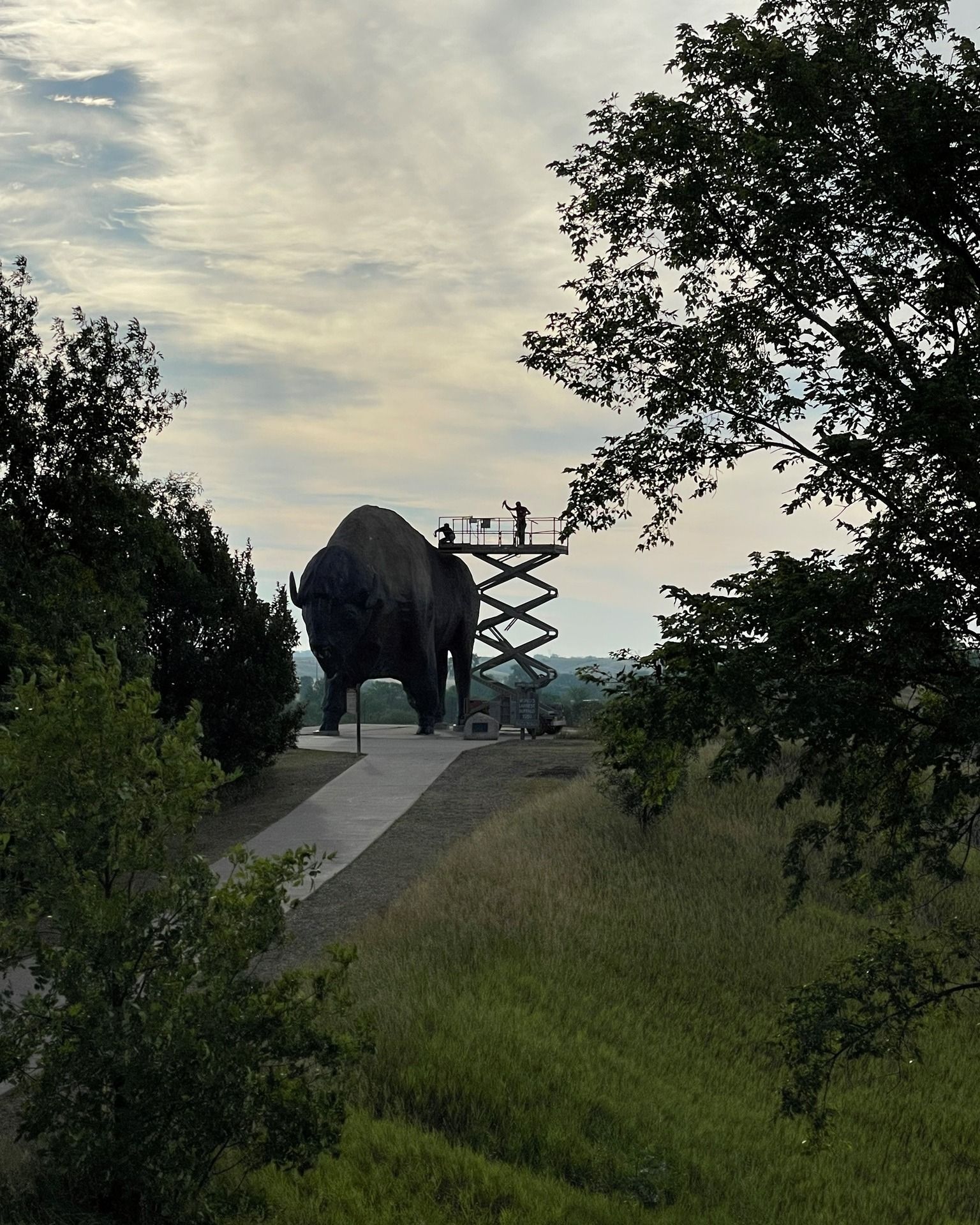 World’s Largest Buffalo Monument: world record in Jamestown, North Dakota World’s Largest Buffalo Monument: world record in Jamestown, North Dakota