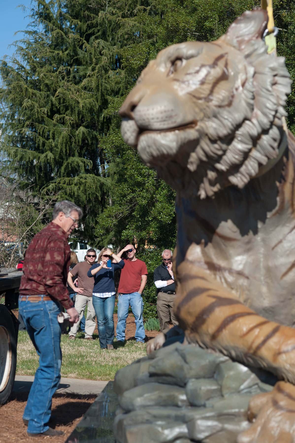 World’s Largest Golden Tiger Sculpture: world record in Gainesville, Georgia