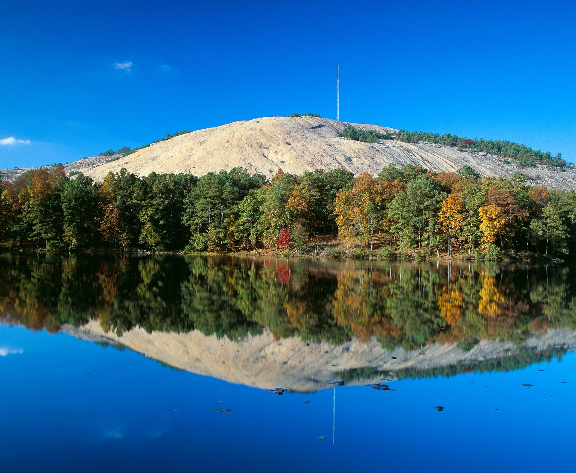 World's Largest Exposed Granite Outcrop: world record in Stone Mountain, Georgia