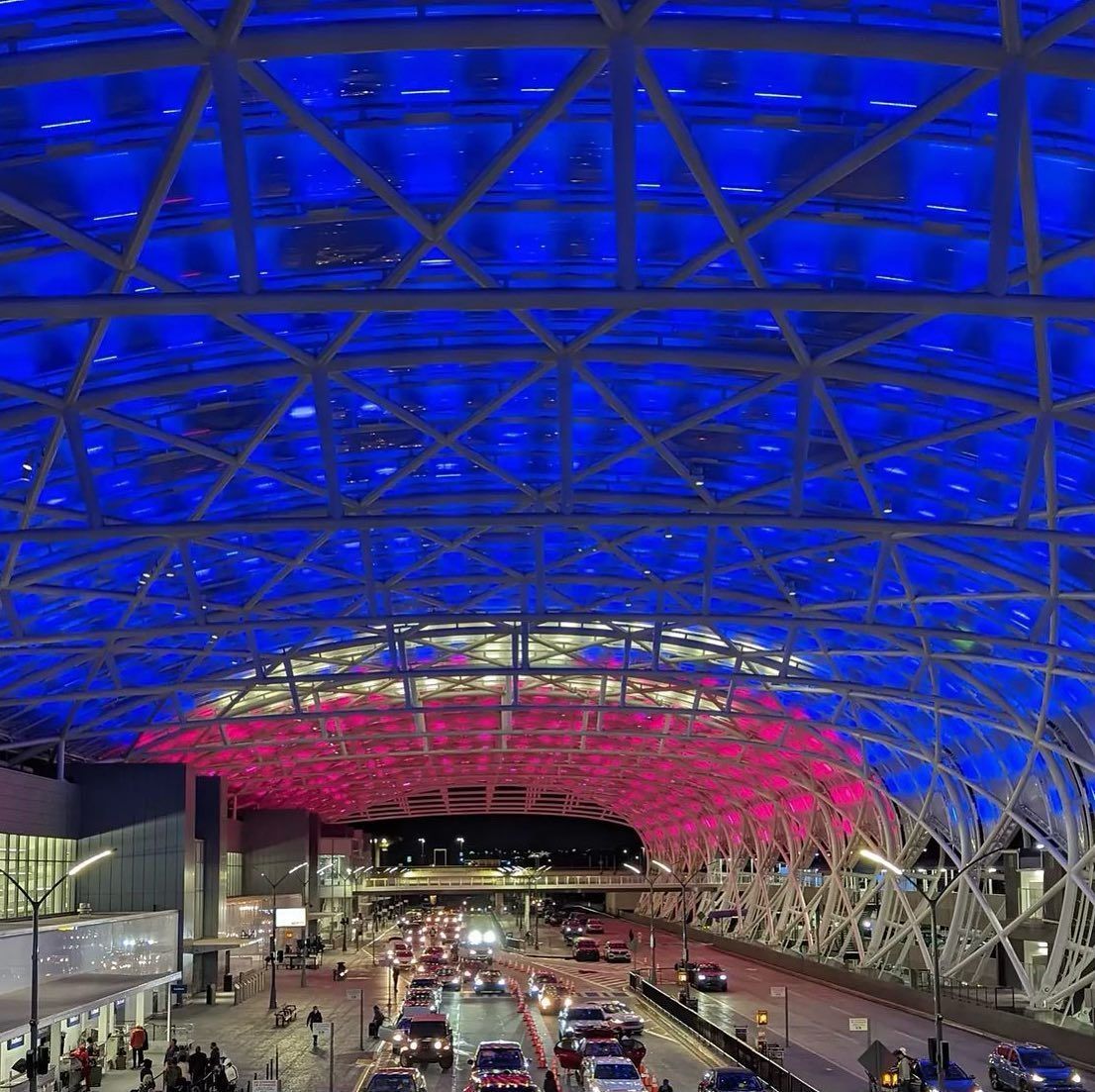 World's Busiest Airport: world record in Atlanta, Georgia World's Busiest Airport: world record in Atlanta, Georgia