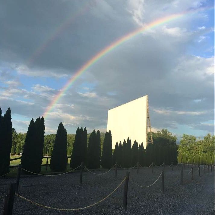 World’s Largest Drive-In Movie Screens: world record in Trenton, Georgia