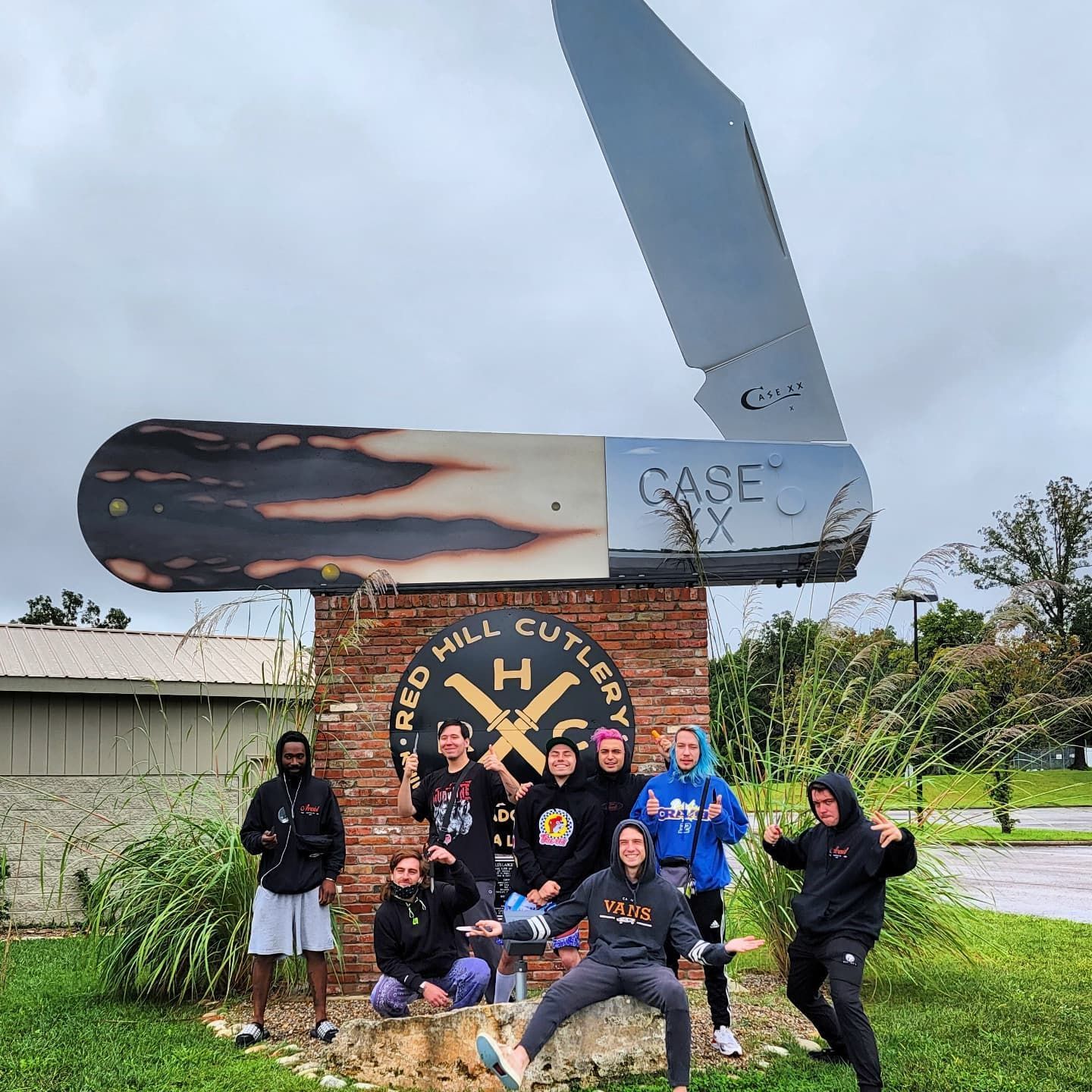 World's Largest Pocket Knife: world record in Radcliff, Kentucky