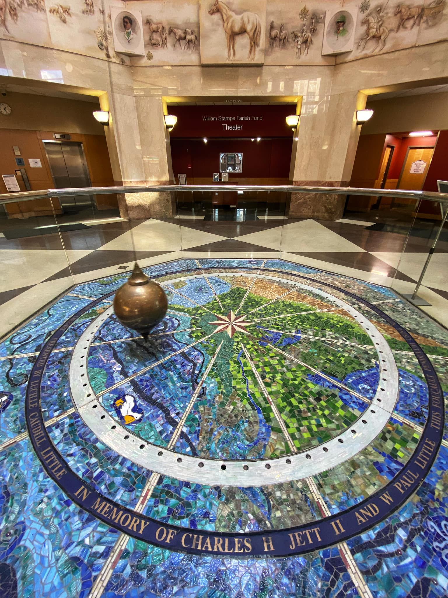 World's Largest Ceiling Clock: world record in Lexington, Kentucky World's Largest Ceiling Clock: world record in Lexington, Kentucky