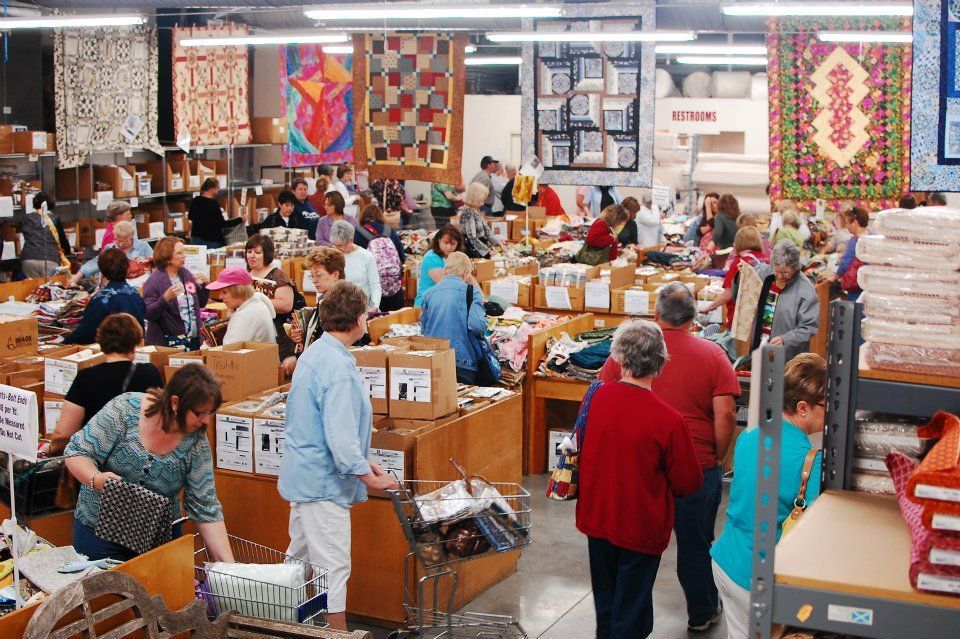 World's largest retail selection of premium cotton fabrics: world record in Paducah, Kentucky