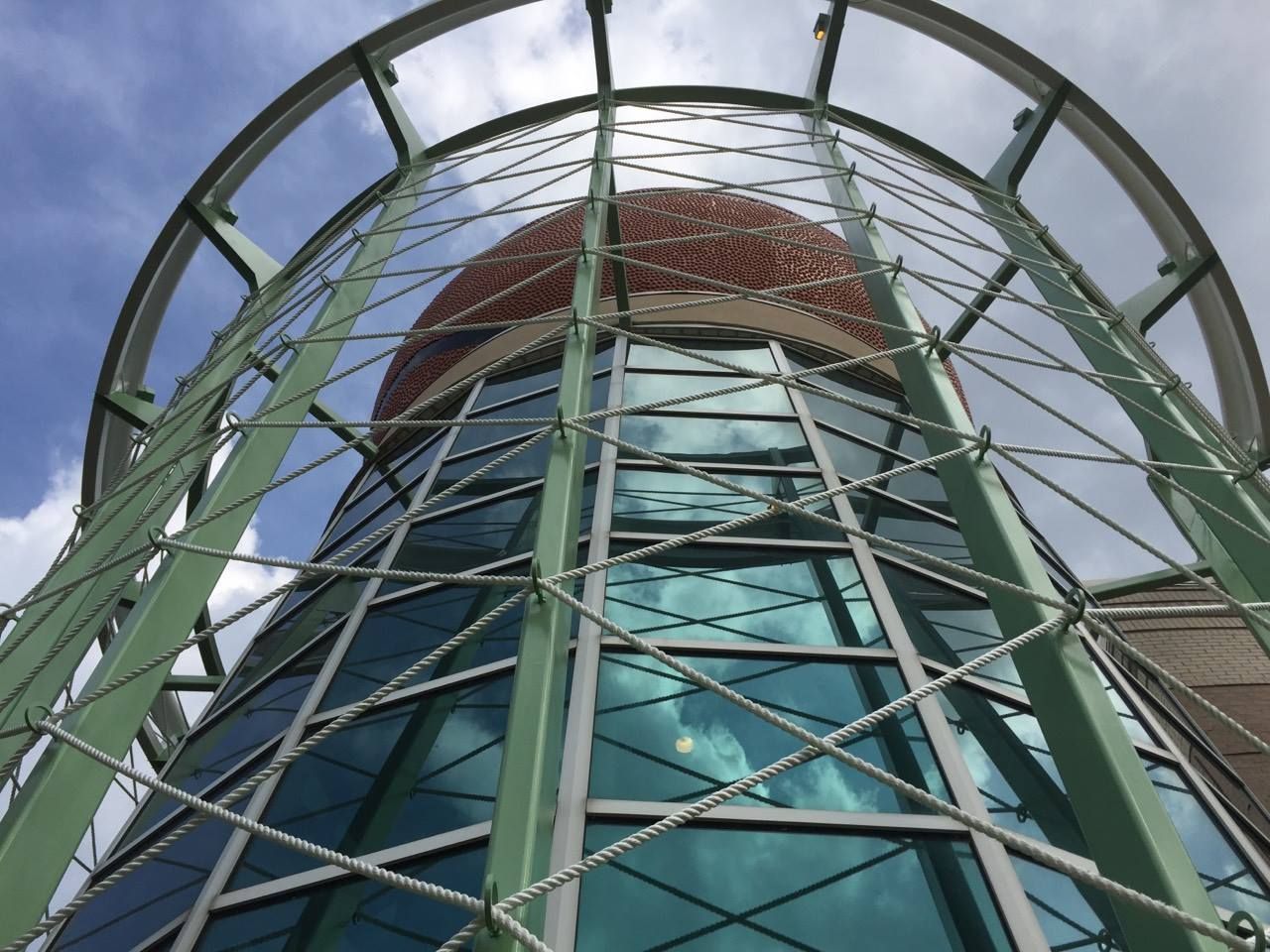 World’s Largest Basketball Sculpture: world record in Knoxville, Tennessee