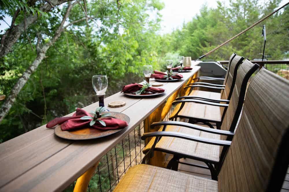 World’s largest treehouse resort: world record in Sevierville, Tennessee