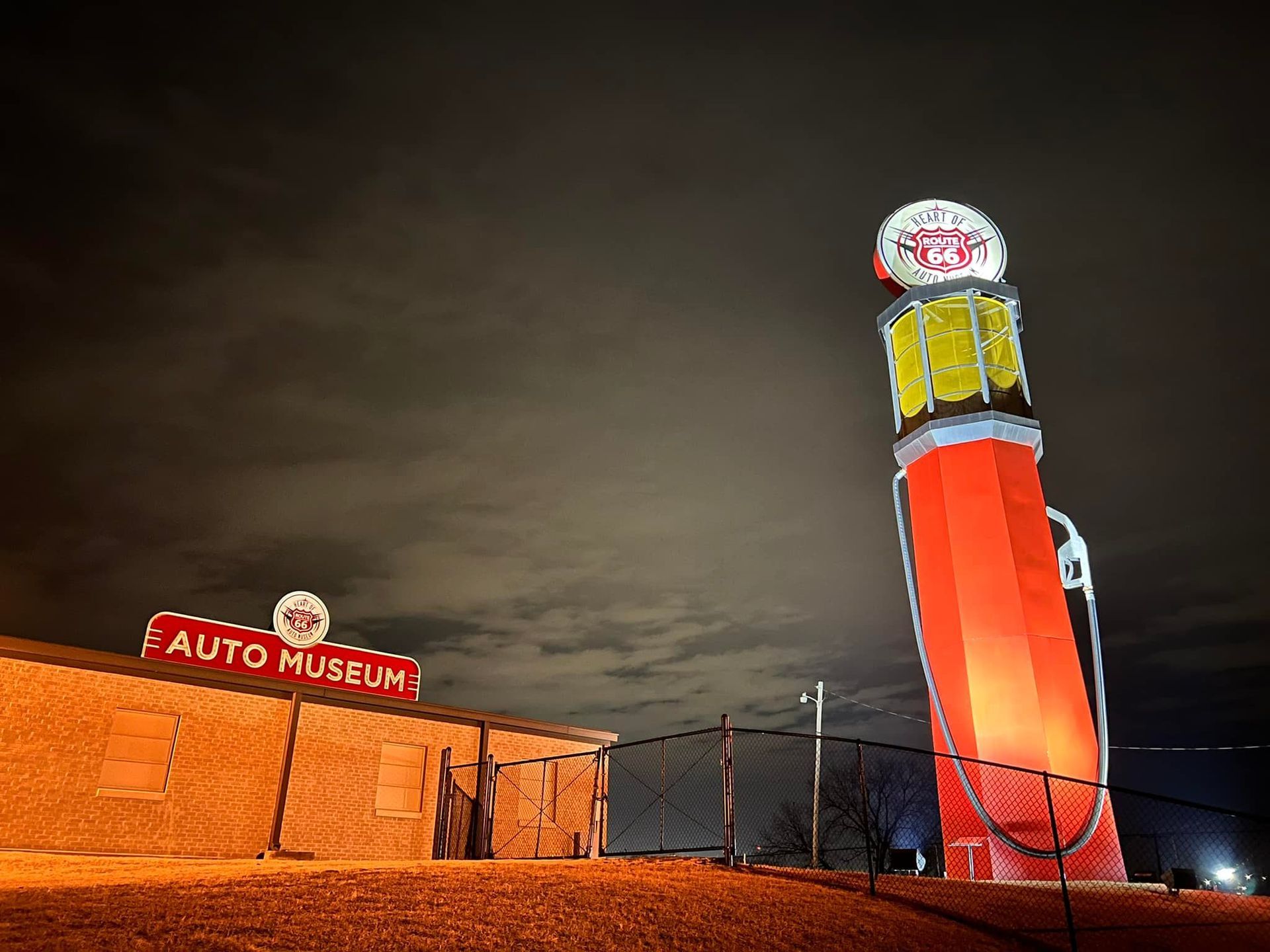 World’s Tallest Gas Pump: world record in Sapulpa, Oklahoma