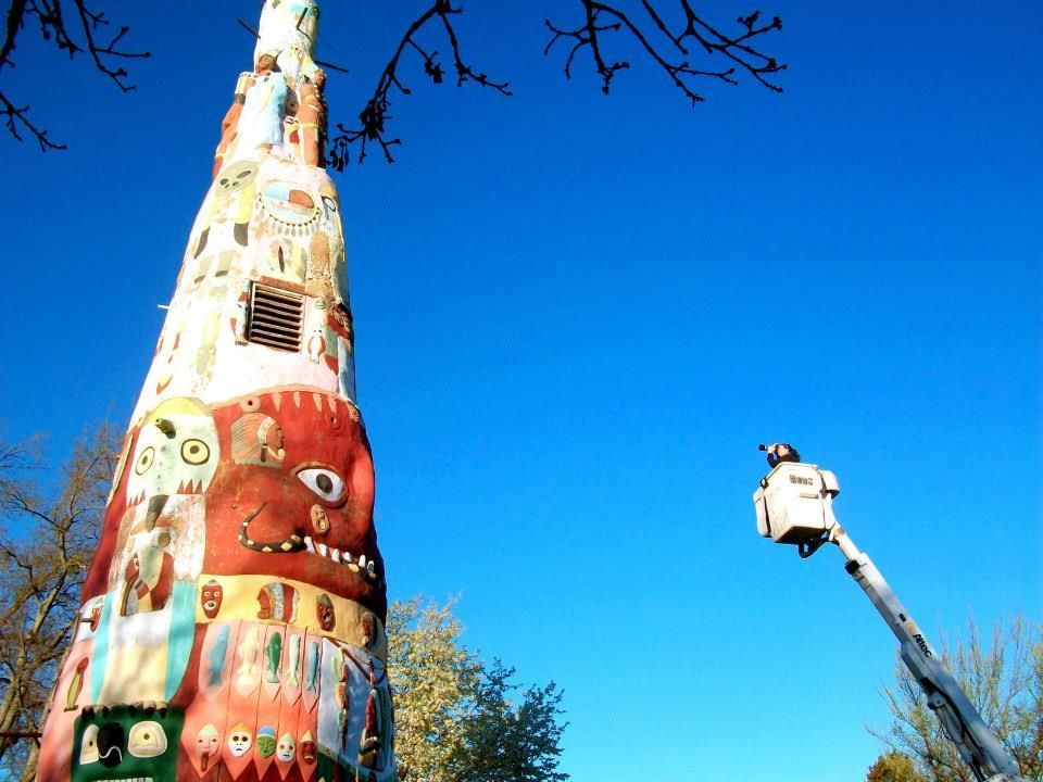 World's Largest Concrete Totem Pole: world record in Chelsea, Oklahoma