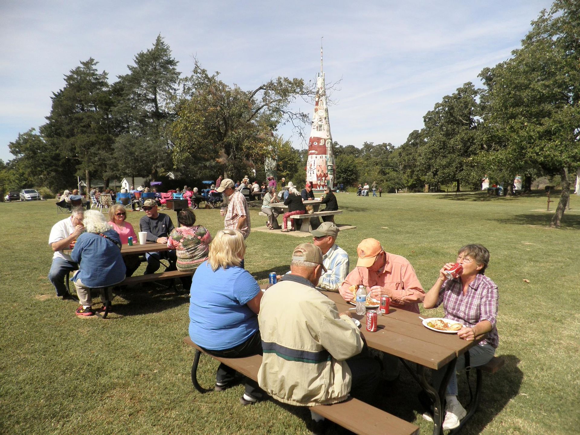 World’s Largest Concrete Totem Pole: world record in Chelsea, Oklahoma