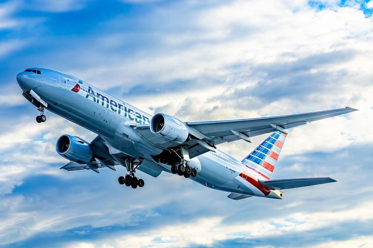 World's largest commercial aviation facility: world record in Tulsa, Oklahoma