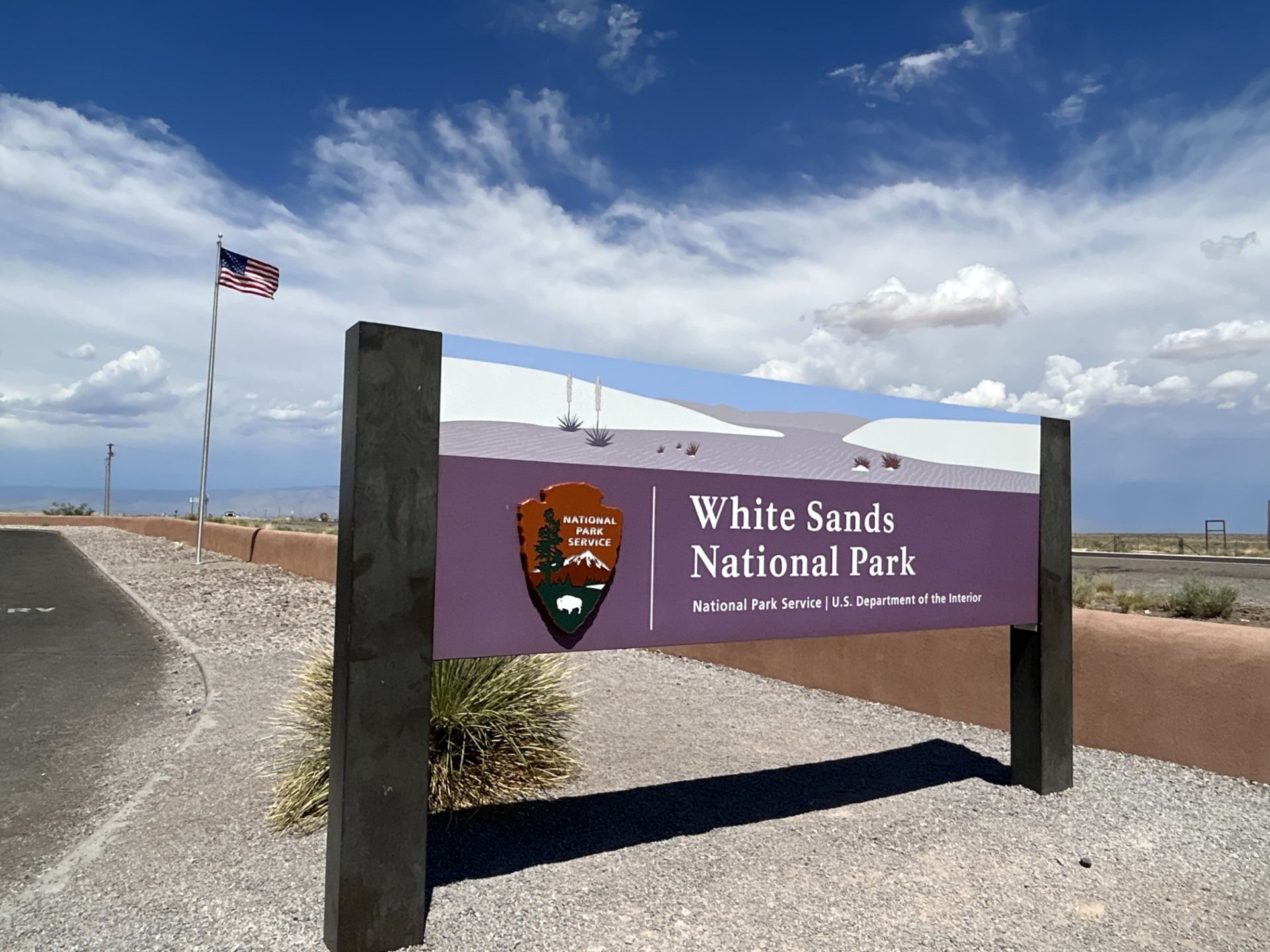 World's largest gypsum dunefield, world record in White Sands National Park, New Mexico