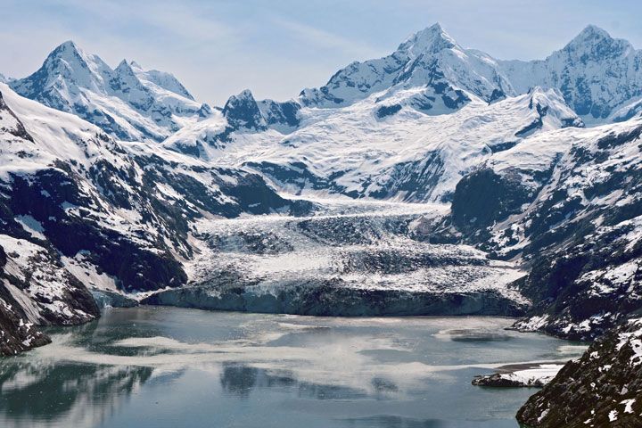 World's Largest Piedmont Glacier, world record in Alaska