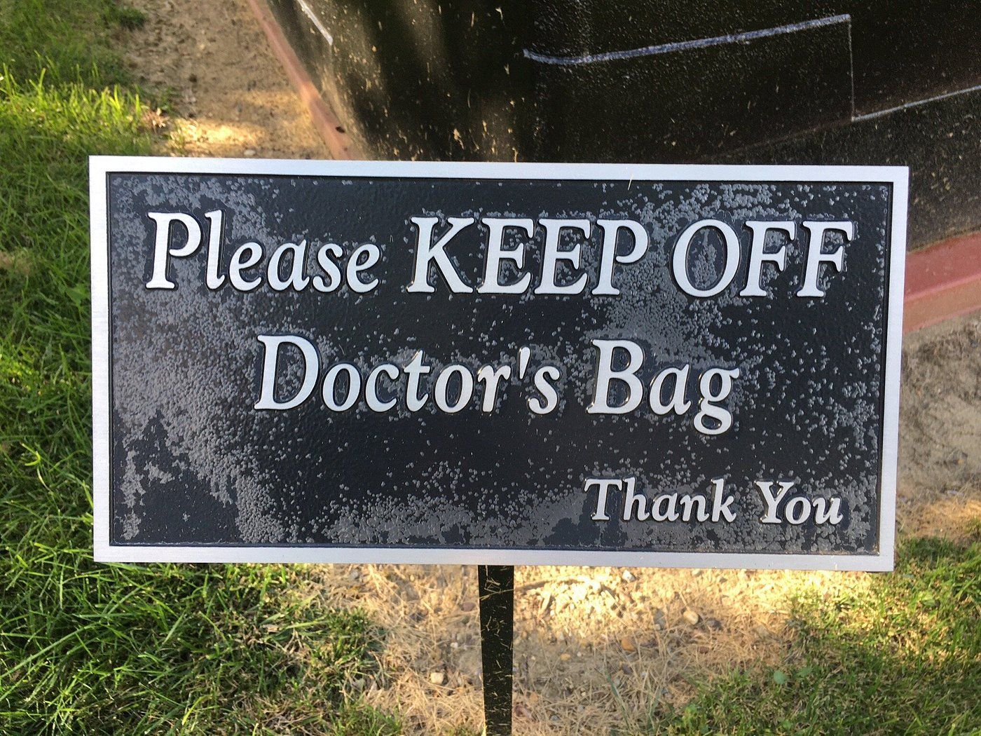 World’s Largest Doctor’s Bag Monument, world record in Newark, Delaware