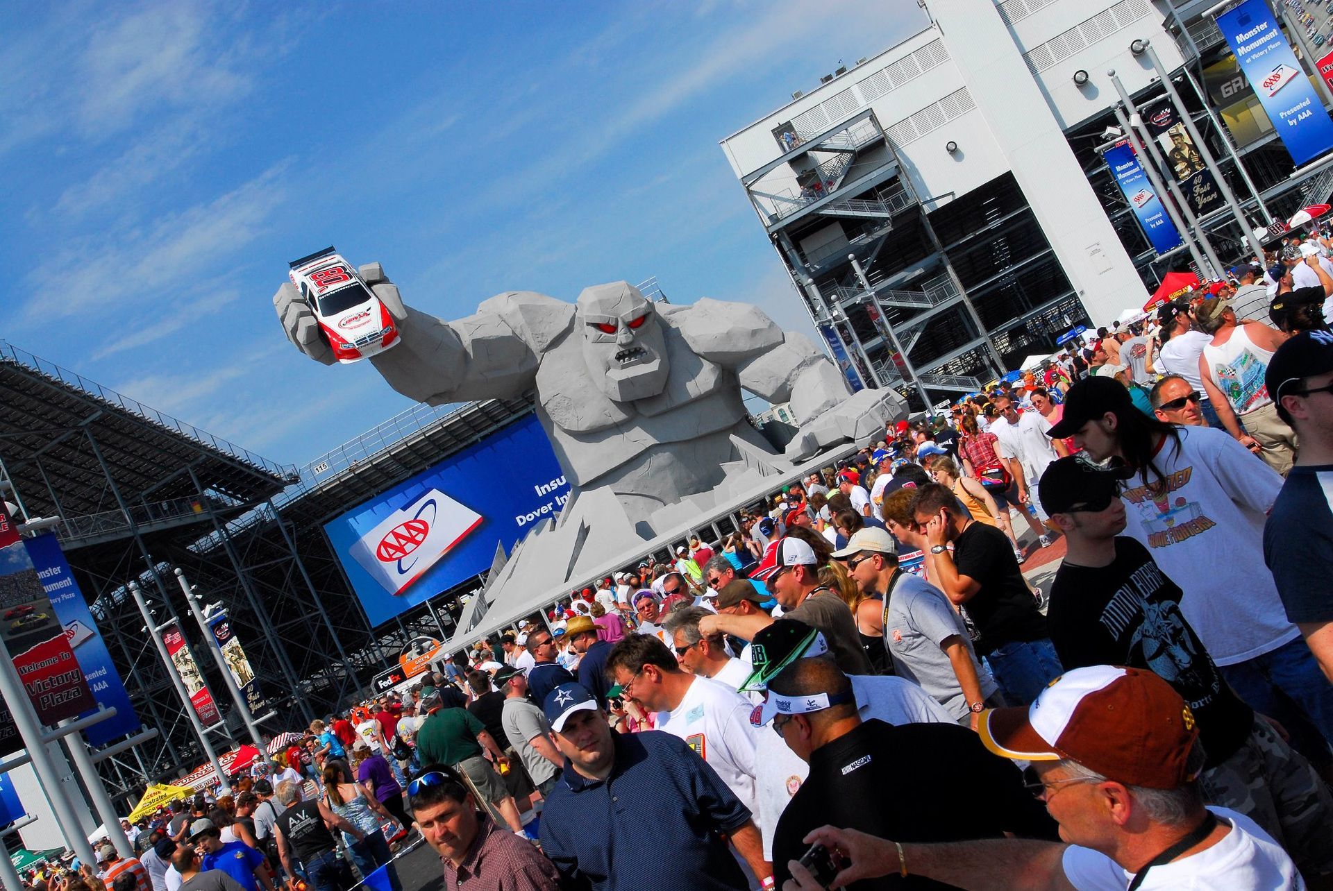 World’s Largest Monster Statue, world record in Dover, Delaware