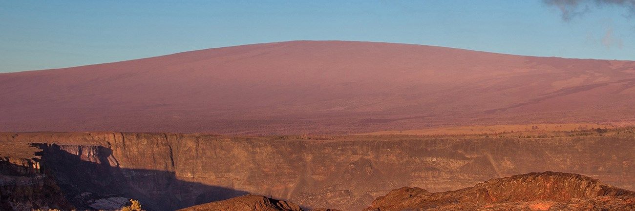 World's Largest Active Volcano, world record in Hawaii