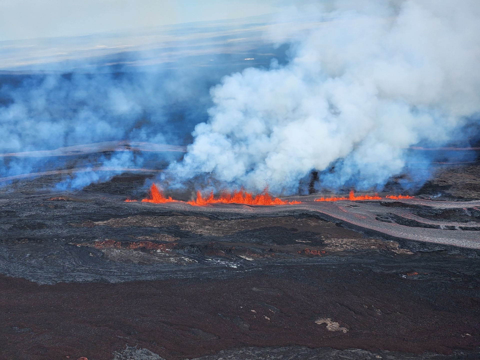 World's Largest Active Volcano, world record in Hawaii