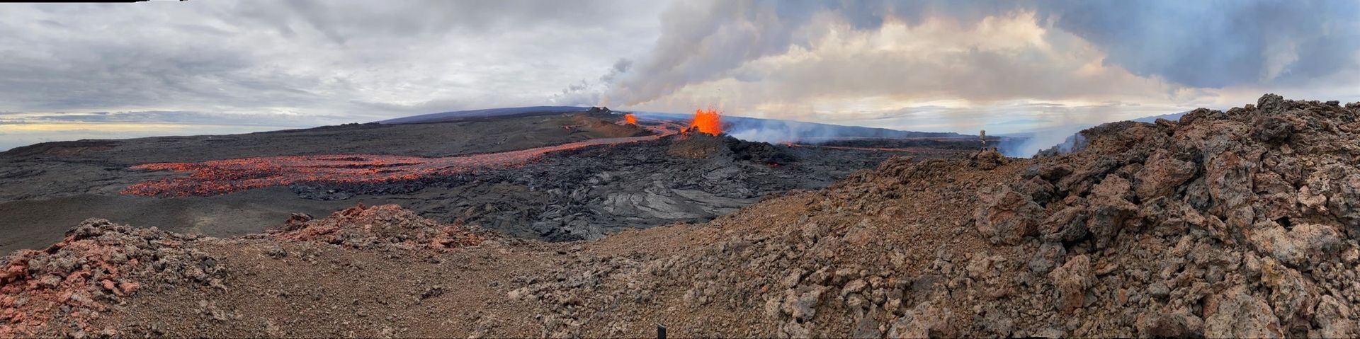 World's Largest Active Volcano, world record in Hawaii