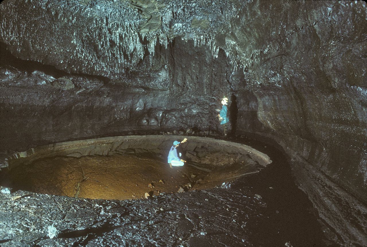 World's Longest Lava Tube, world record in Hawaii