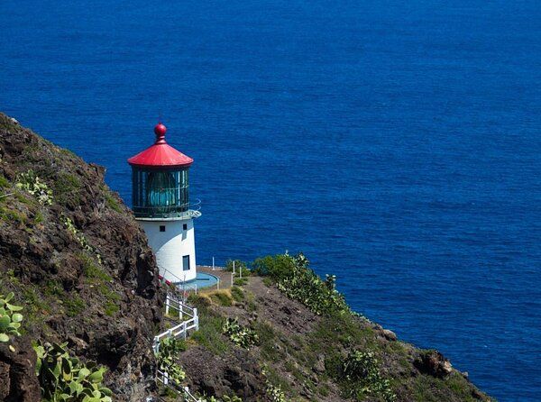 World's Largest Lighthouse Lens, world record in Oʻahu, Hawaii
